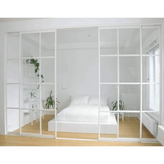 Lasinen tilanjakaja, mittatilaustyönä kotiisi nopealla toimituksella.