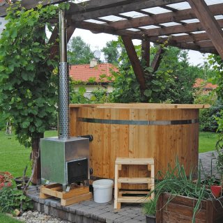 Puukylpytynnyri 4-12 henkilölle. Edullinen palju puusta. Monta kokoa!