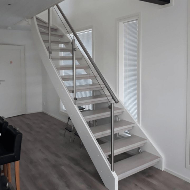 Portaiden tarjouspyyntö – Mittatilausportaat omien mittojen mukaan | LokkiTuote.fi