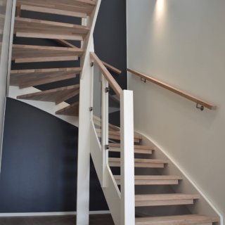 Portaiden tarjouspyyntö – Mittatilausportaat omien mittojen mukaan | LokkiTuote.fi