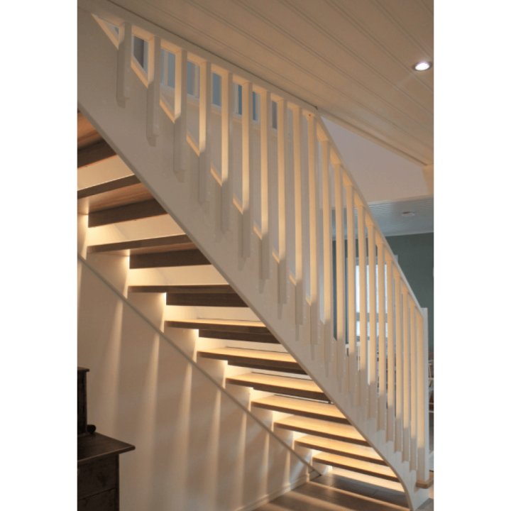 Portaiden tarjouspyyntö – Mittatilausportaat omien mittojen mukaan | LokkiTuote.fi