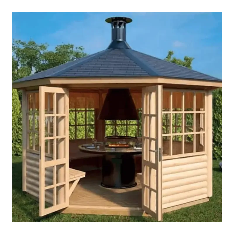 Satulinna 6k Huvimaja: Perinteinen Design, Kestävä Pyöröhirsirakenne.