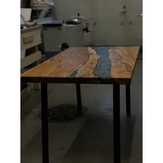 Epoksi spalttikoivu ruokapöytä. 90 x 140 cm