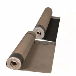 Musta rullahuopakate (alle 6,5m2) 190 €