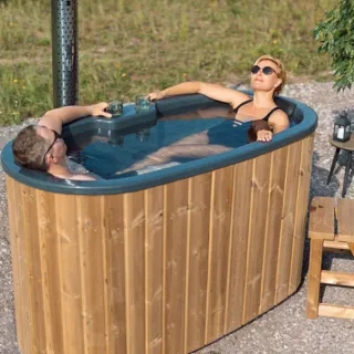 Ovaali edullinen kylpytynnyri 800L – Edullinen, nopea lämmitys, ulkokäyttöön