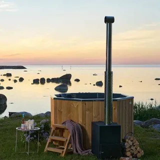 kahdeksankulmainen kylpytynnyri 6 henkilölle, 1200 Litraa puu-lasikuituinen