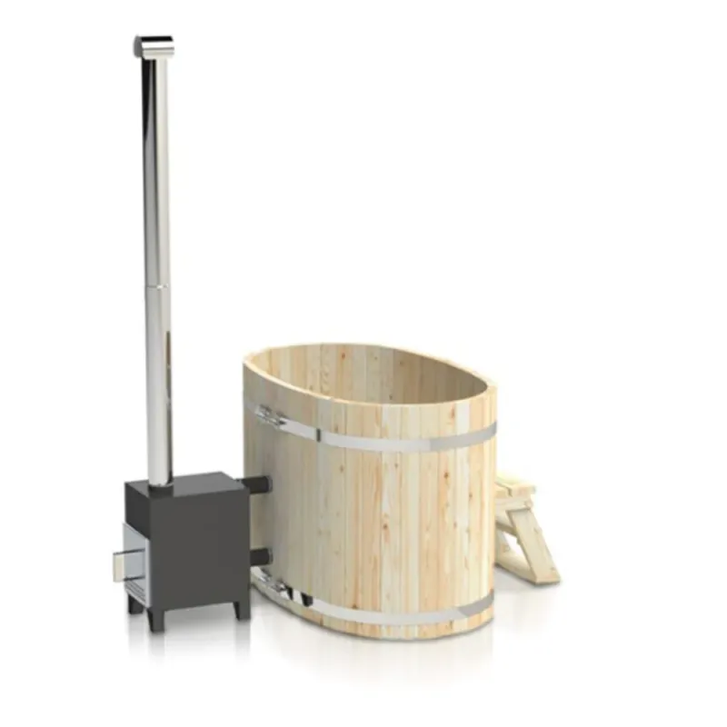 Ovaali puukylpytynnyri, 600 litraa. Puulajina kuusi