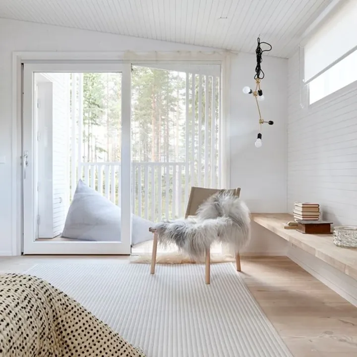 Liukuovi, puu-alumiini, valkoinen, 1990 x2090 mm, sisäpuolelta katsottuna